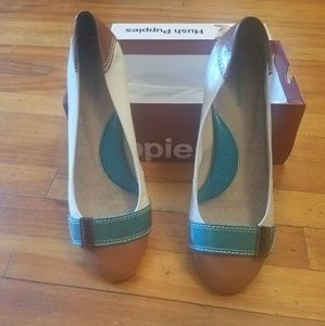 Comfortable Hush puppy wedges